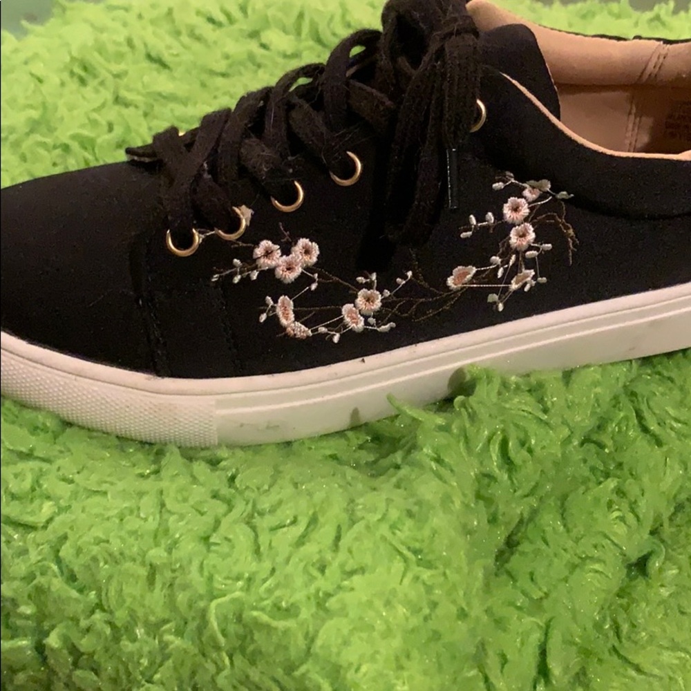 Nanette Lepore shoes